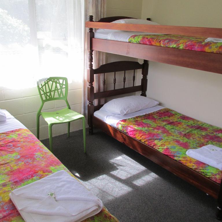 Fernwood Holiday Park Motueka Room photo